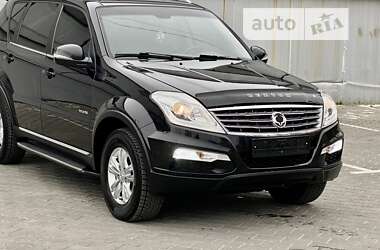 Позашляховик / Кросовер SsangYong Rexton 2014 в 
