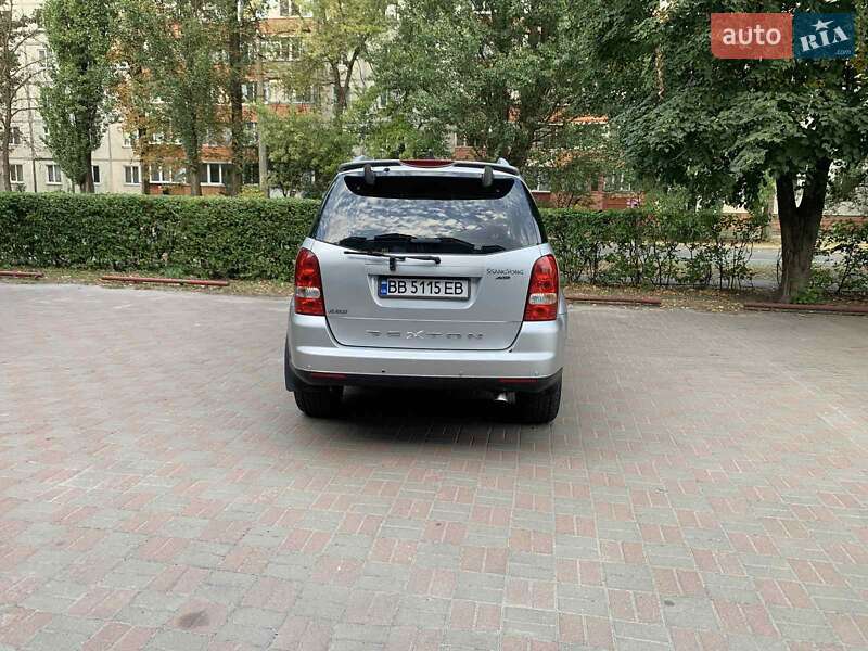 Позашляховик / Кросовер SsangYong Rexton 2011 в Києві