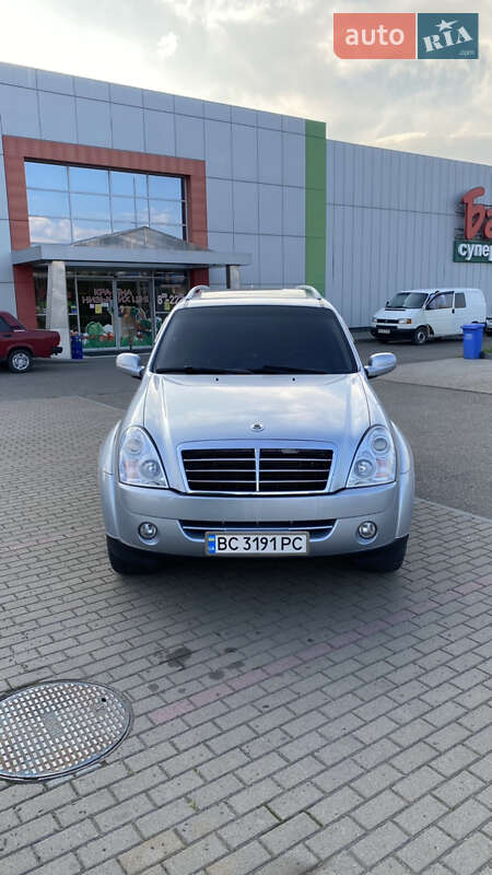 Внедорожник / Кроссовер SsangYong Rexton 2009 в Виноградове