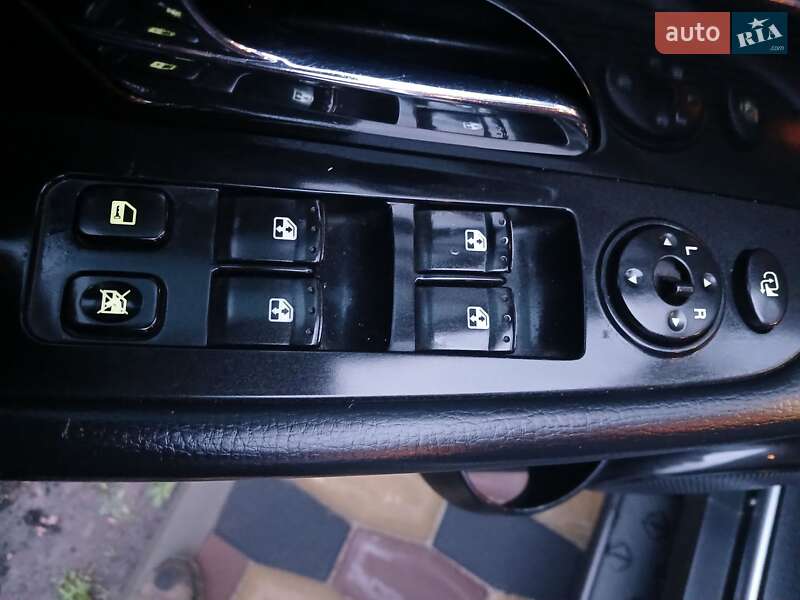 Внедорожник / Кроссовер SsangYong Rexton 2010 в Чернигове