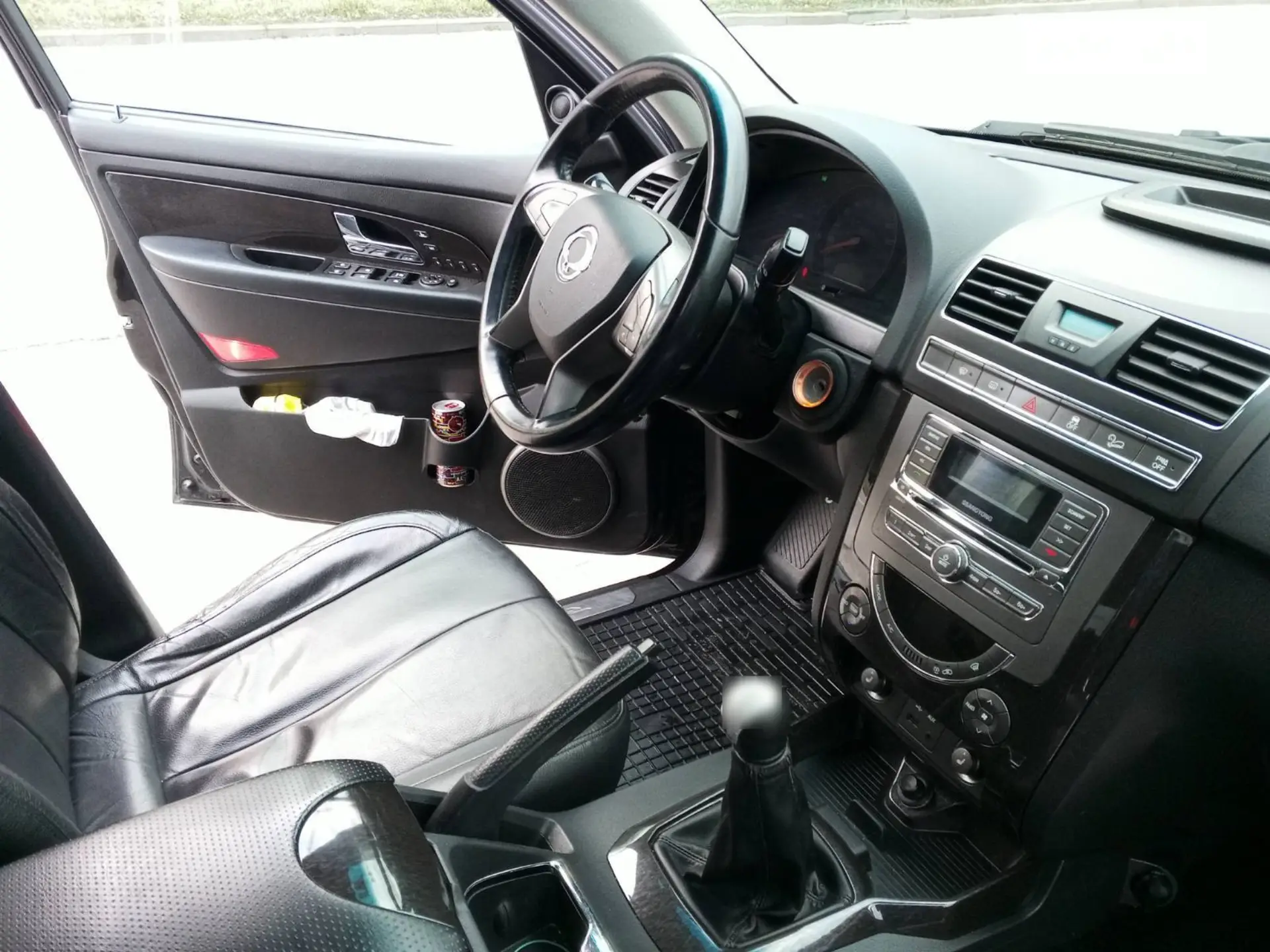 2015 SsangYong Rexton - мініатюра 9