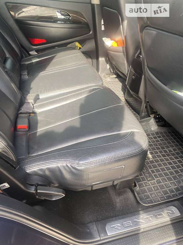 Позашляховик / Кросовер SsangYong Rexton 2008 в Одесі