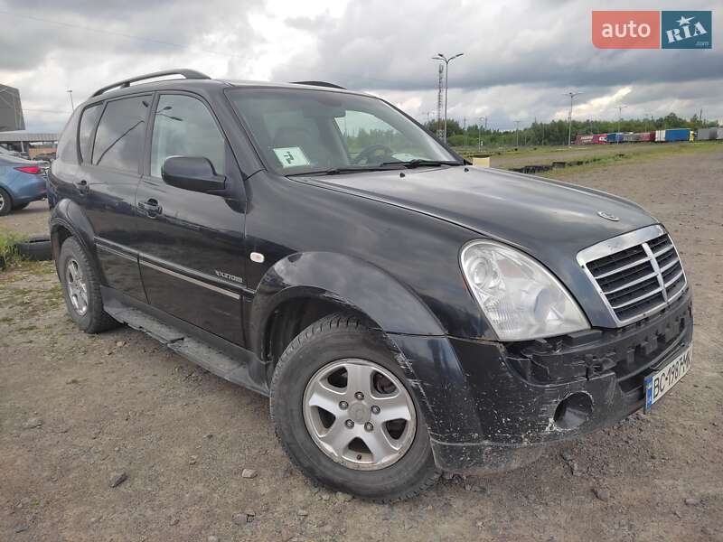 Внедорожник / Кроссовер SsangYong Rexton 2008 в Львове