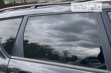 Внедорожник / Кроссовер SsangYong Rexton 2004 в 