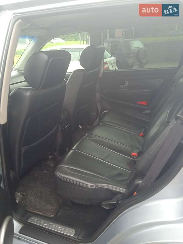 Позашляховик / Кросовер SsangYong Rexton 2006 в Львові