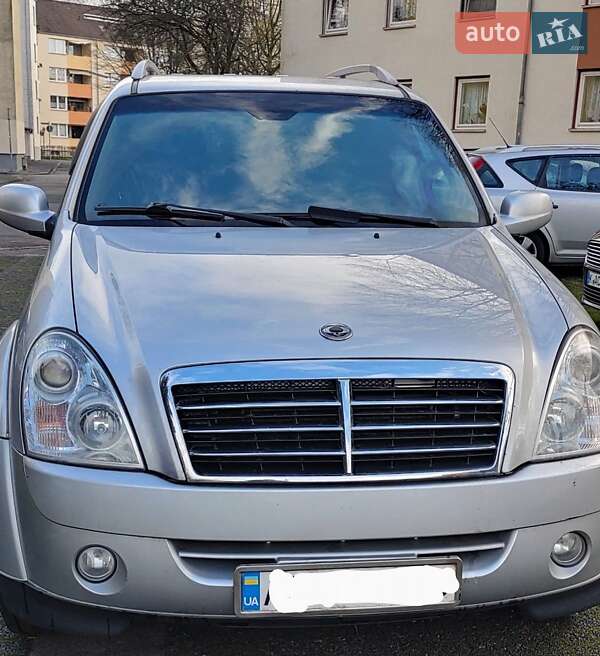 Позашляховик / Кросовер SsangYong Rexton 2011 в Дніпрі