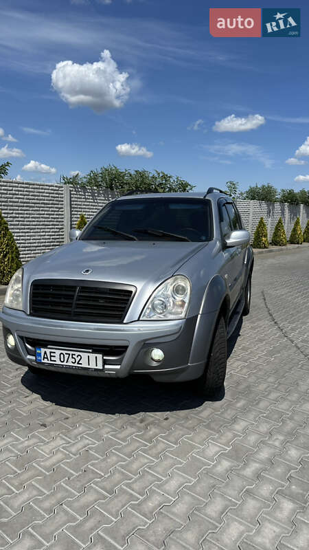 Позашляховик / Кросовер SsangYong Rexton 2007 в Дніпрі