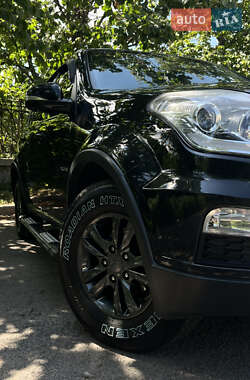 Позашляховик / Кросовер SsangYong Rexton 2013 в 