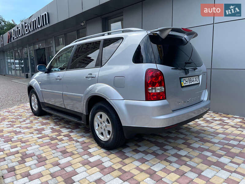 Позашляховик / Кросовер SsangYong Rexton 2010 в Києві