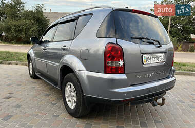 Позашляховик / Кросовер SsangYong Rexton 2011 в 