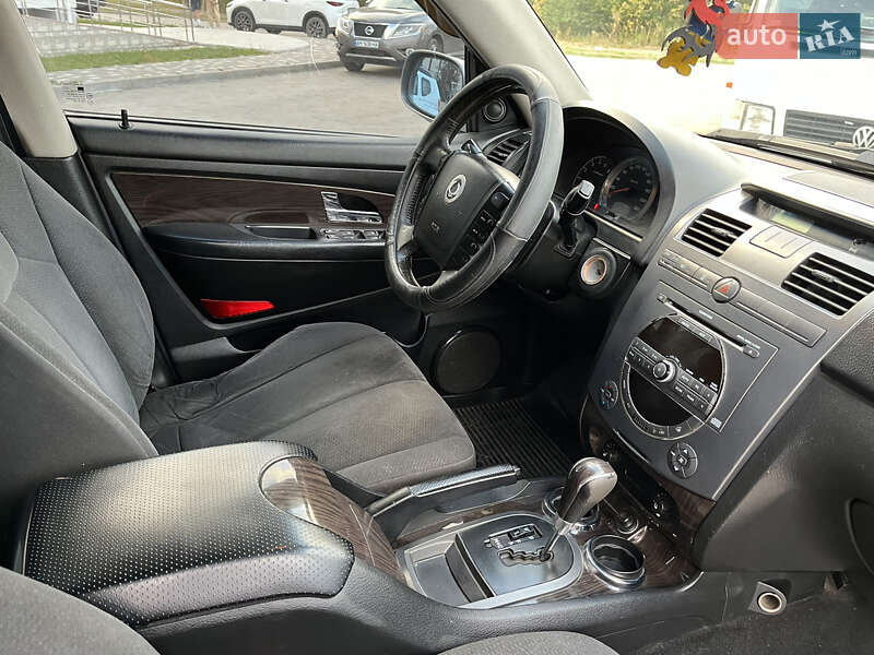 Внедорожник / Кроссовер SsangYong Rexton 2011 в Житомире