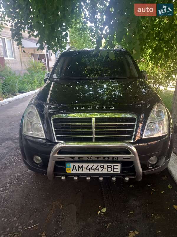 Позашляховик / Кросовер SsangYong Rexton 2011 в Вінниці