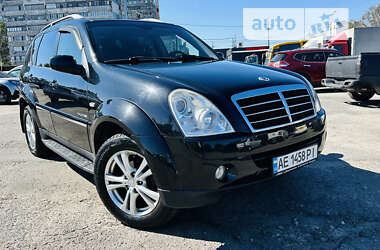 Внедорожник / Кроссовер SsangYong Rexton 2011 в Днепре