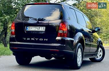 Внедорожник / Кроссовер SsangYong Rexton 2012 в 