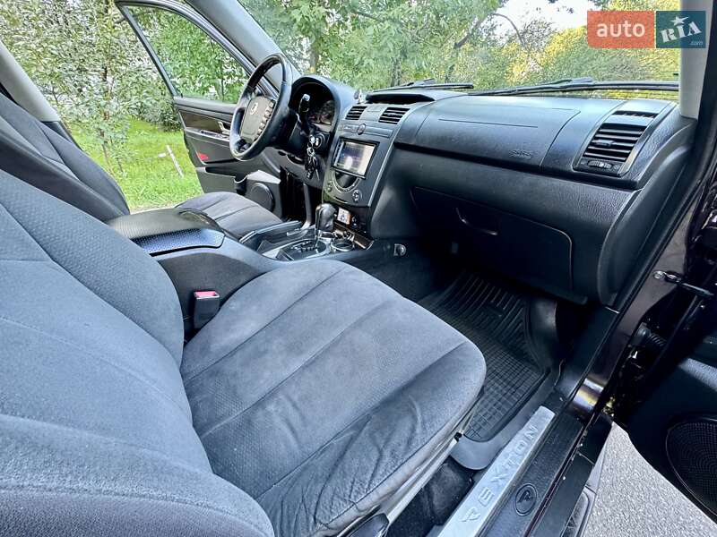 Позашляховик / Кросовер SsangYong Rexton 2012 в Одесі
