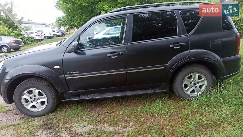 Позашляховик / Кросовер SsangYong Rexton 2007 в Краснограді