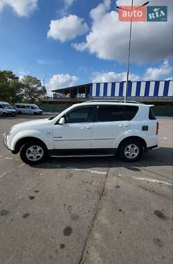 Позашляховик / Кросовер SsangYong Rexton 2011 в 