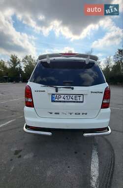 Позашляховик / Кросовер SsangYong Rexton 2011 в 