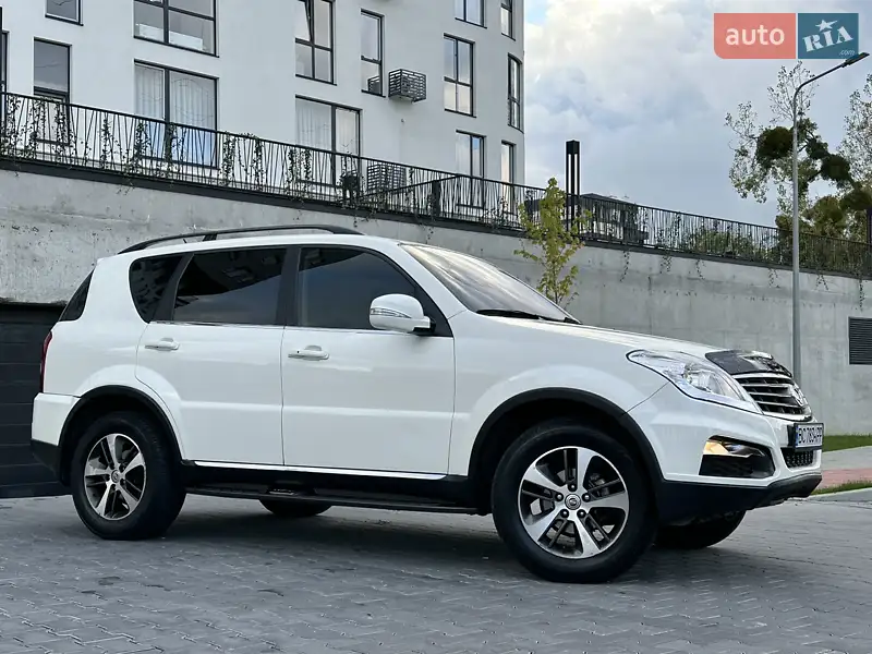 Внедорожник / Кроссовер SsangYong Rexton 2016 в 