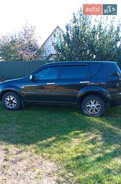 Внедорожник / Кроссовер SsangYong Rexton 2005 в 