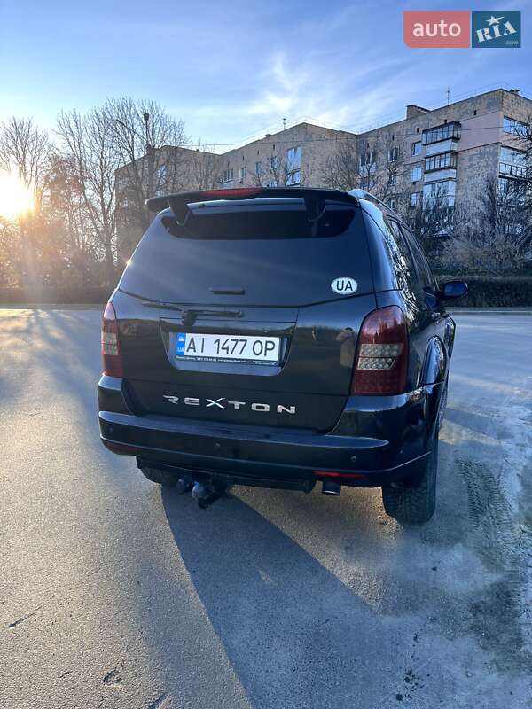 Позашляховик / Кросовер SsangYong Rexton 2012 в Обухові