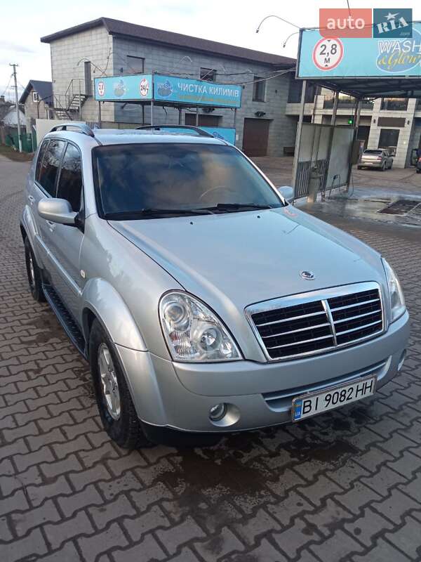 Внедорожник / Кроссовер SsangYong Rexton 2008 в Хмельницком