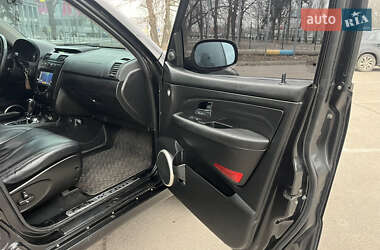 Внедорожник / Кроссовер SsangYong Rexton 2006 в Запорожье