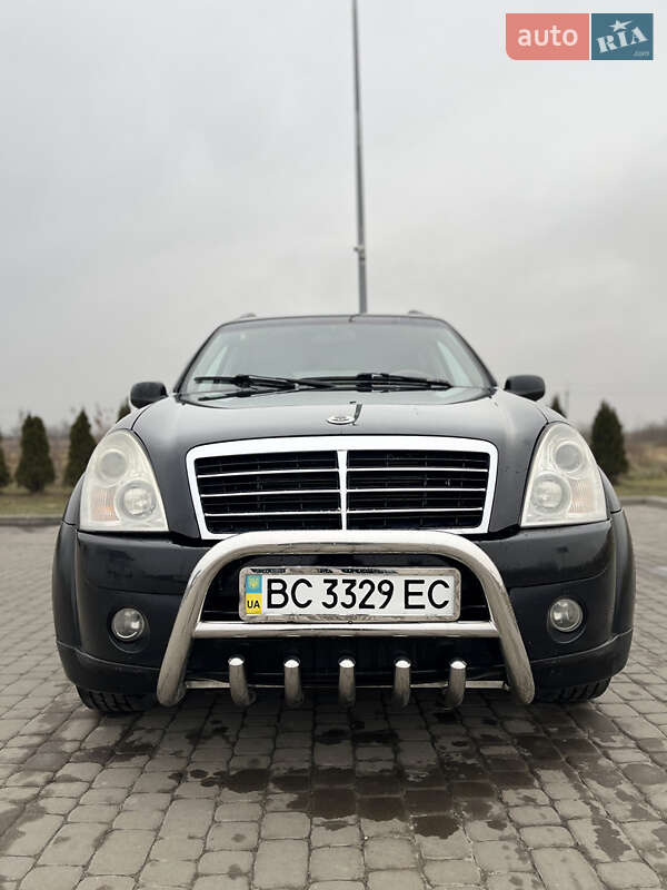 Позашляховик / Кросовер SsangYong Rexton 2007 в Львові