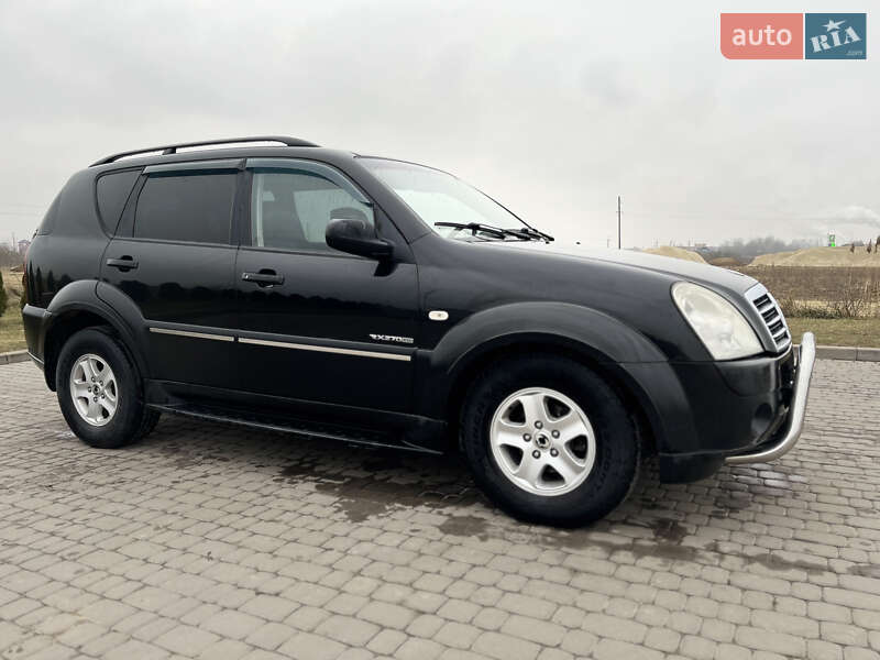 Позашляховик / Кросовер SsangYong Rexton 2007 в Львові
