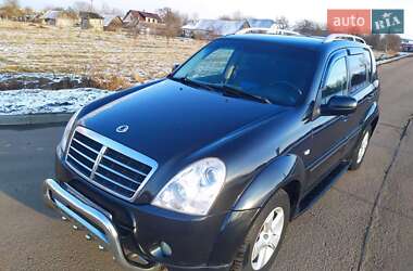 Внедорожник / Кроссовер SsangYong Rexton 2010 в Долине