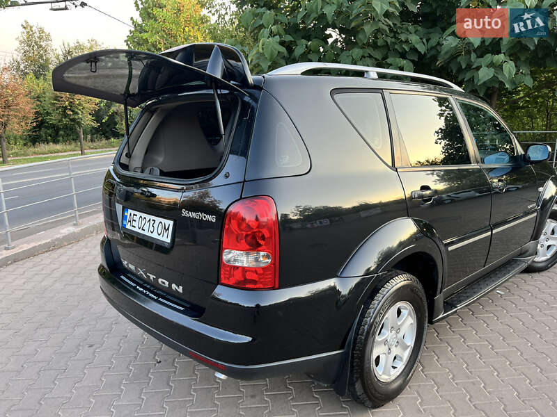 Позашляховик / Кросовер SsangYong Rexton 2010 в Кривому Розі фото 8 Позашляховик / Кросовер SsangYong Rexton 2010 в Кривому Розі