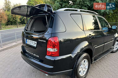 Внедорожник / Кроссовер SsangYong Rexton 2010 в 