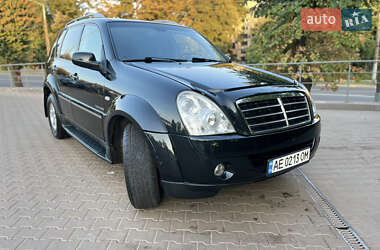 Внедорожник / Кроссовер SsangYong Rexton 2010 в 