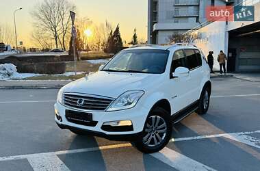 Внедорожник / Кроссовер SsangYong Rexton 2014 в Киеве