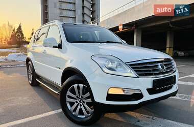 Внедорожник / Кроссовер SsangYong Rexton 2014 в Киеве