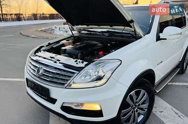 Внедорожник / Кроссовер SsangYong Rexton 2014 в Киеве