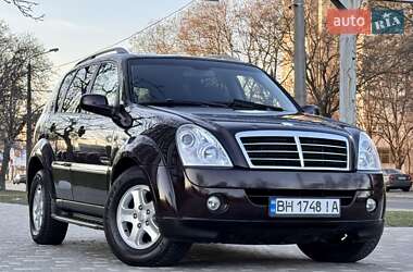Позашляховик / Кросовер SsangYong Rexton 2012 в 
