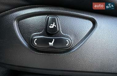 Внедорожник / Кроссовер SsangYong Rexton 2013 в 