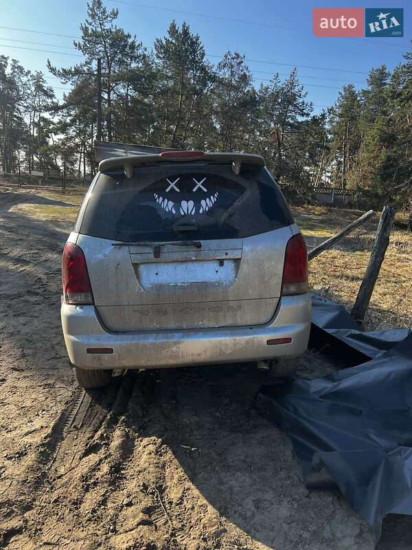 Позашляховик / Кросовер SsangYong Rexton 2005 в 
