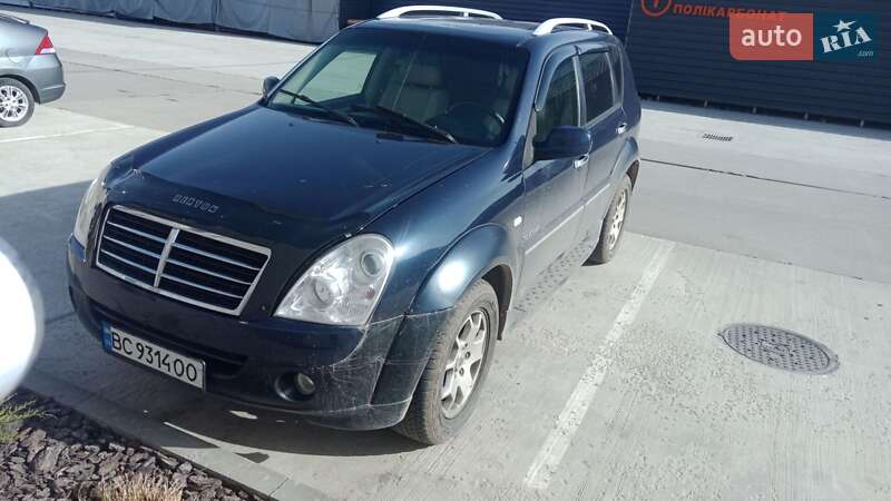 Внедорожник / Кроссовер SsangYong Rexton 2006 в Львове