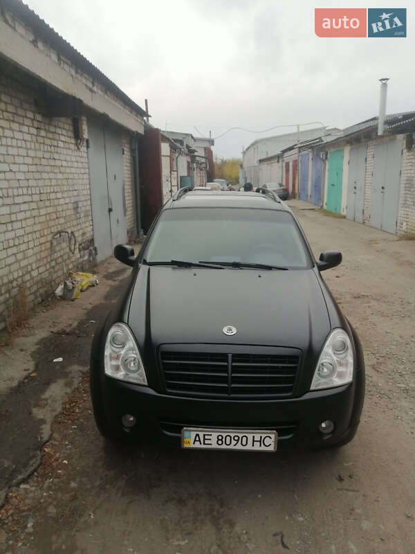 Позашляховик / Кросовер SsangYong Rexton 2010 в Запоріжжі
