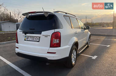 Позашляховик / Кросовер SsangYong Rexton 2012 в 