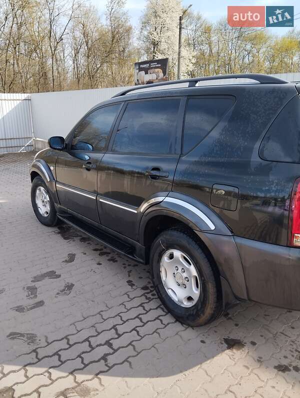 Внедорожник / Кроссовер SsangYong Rexton 2004 в Коломые