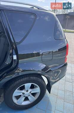 Внедорожник / Кроссовер SsangYong Rexton 2009 в 