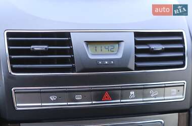 Внедорожник / Кроссовер SsangYong Rexton 2013 в 