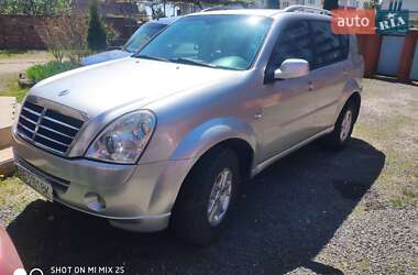 Позашляховик / Кросовер SsangYong Rexton 2011 в 
