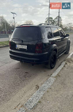 Позашляховик / Кросовер SsangYong Rexton 2007 в 