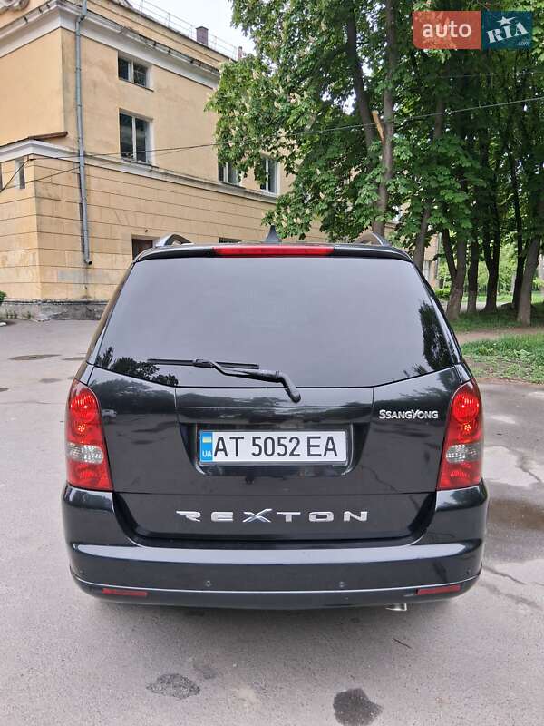 Внедорожник / Кроссовер SsangYong Rexton 2008 в Староконстантинове