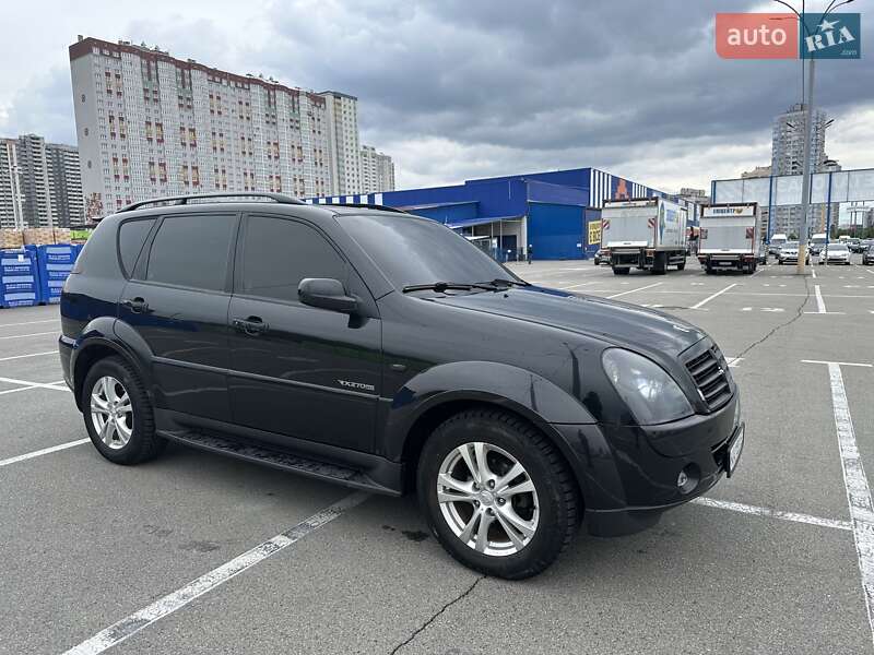 Позашляховик / Кросовер SsangYong Rexton 2011 в Києві