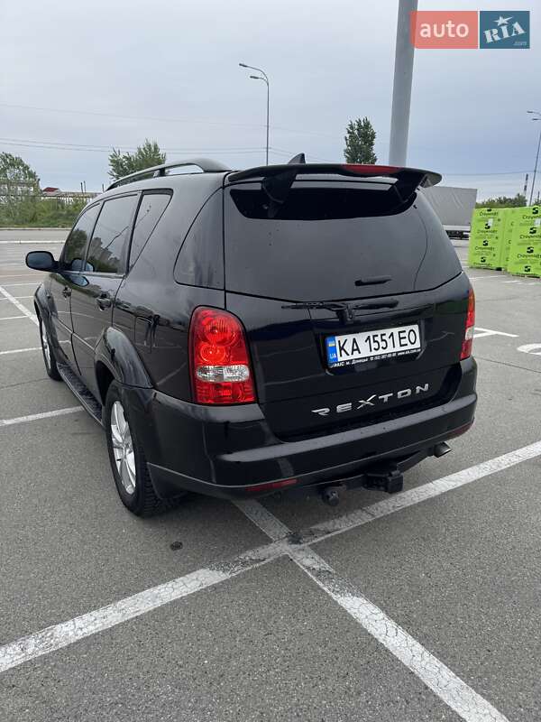 Позашляховик / Кросовер SsangYong Rexton 2011 в Києві